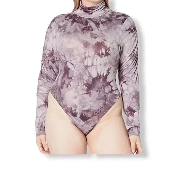 KENDALL + KYLIE Mock Neck Ruched Sleeve Bodysuit - Picture 1 of 4